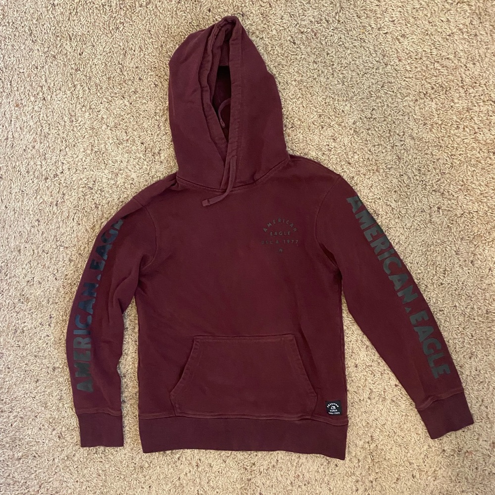 Men’s Burgundy American Eagle Hoodie size Small